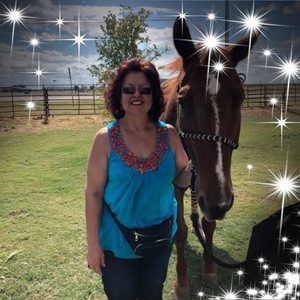 Meet your Posher, Lorraine